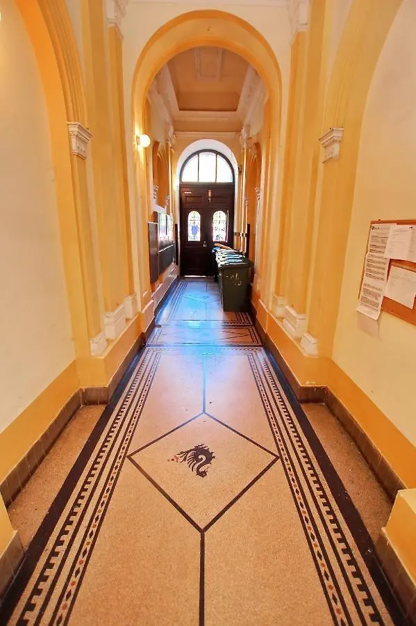 Central Rooms at Rákóczi Square Budapest Hungría